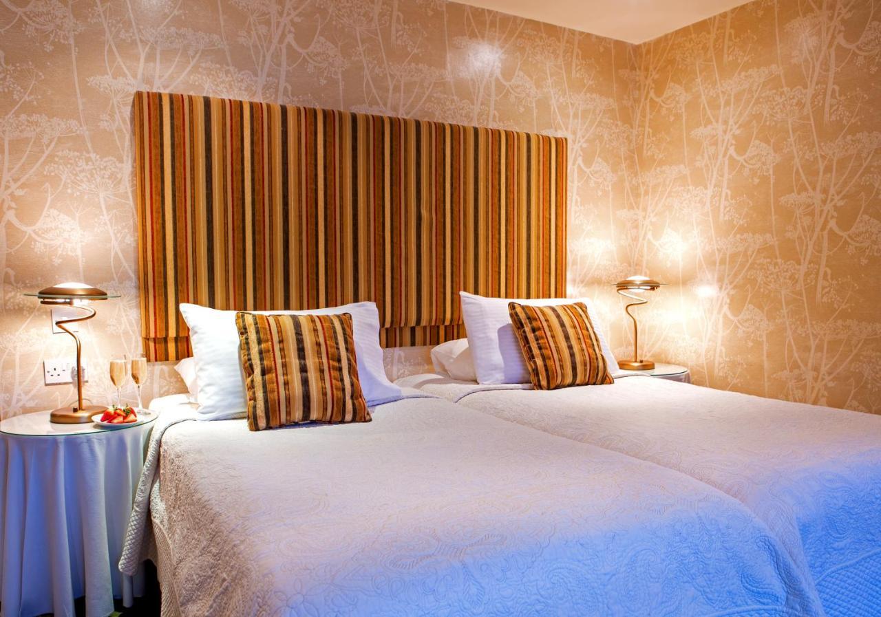Gibbon Bridge Hotel Клитеро Екстериор снимка